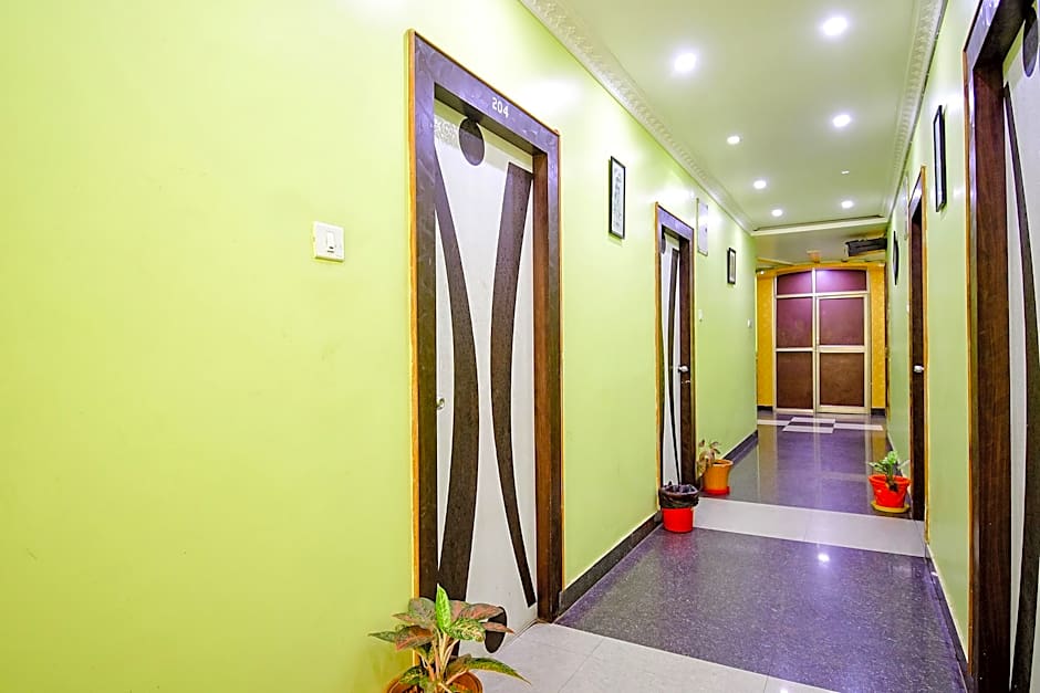 Hotel Shantikunja by OYO – Puri, TX