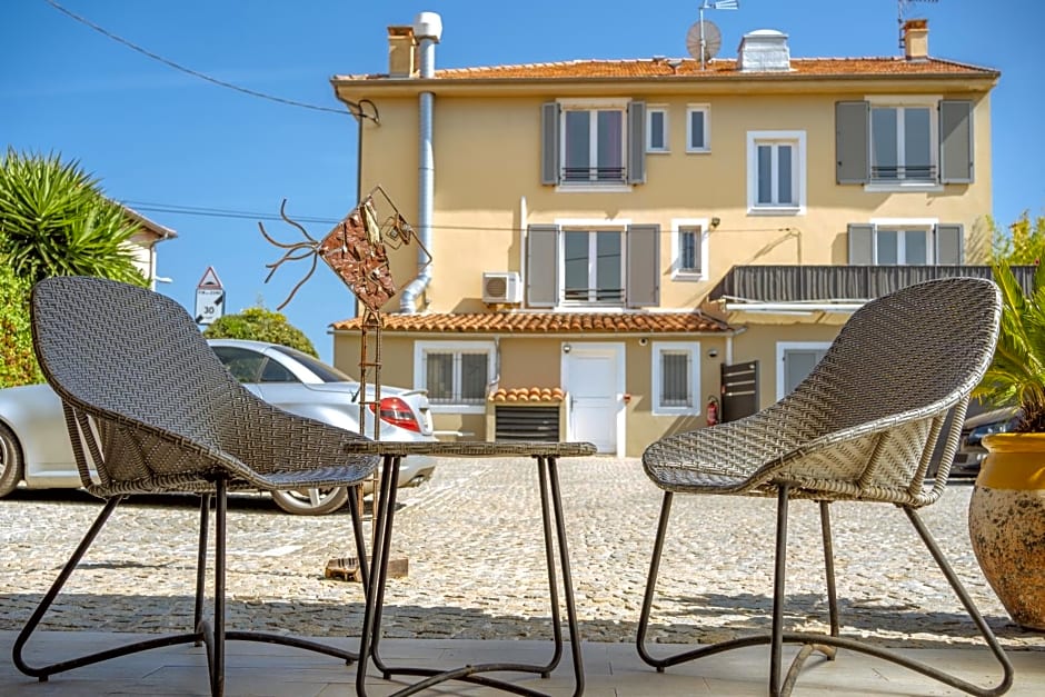 Hôtel du Bord de Mer "Le Vanillé"