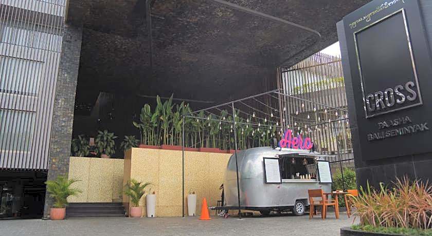 Cross Paasha Bali Seminyak