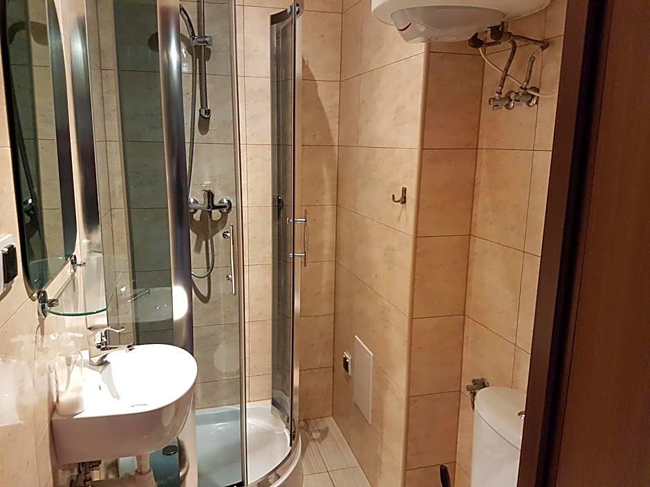 Dream Hostel & Apartments