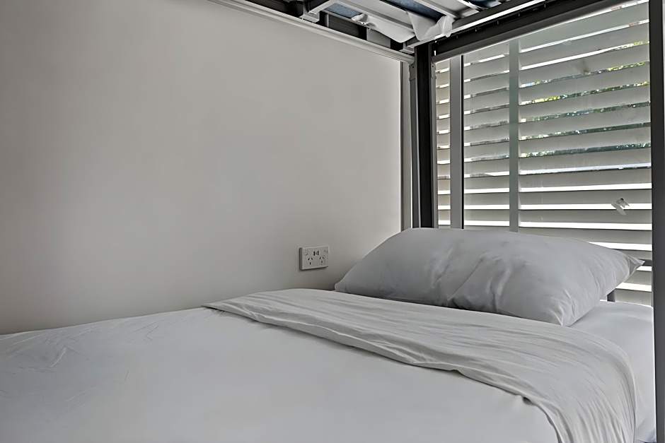 Urban Nomad - Potts Point  (18 - 39 only)
