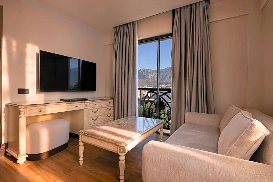 Merit Royal Diamond Hotel & SPA
