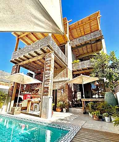 Baja House