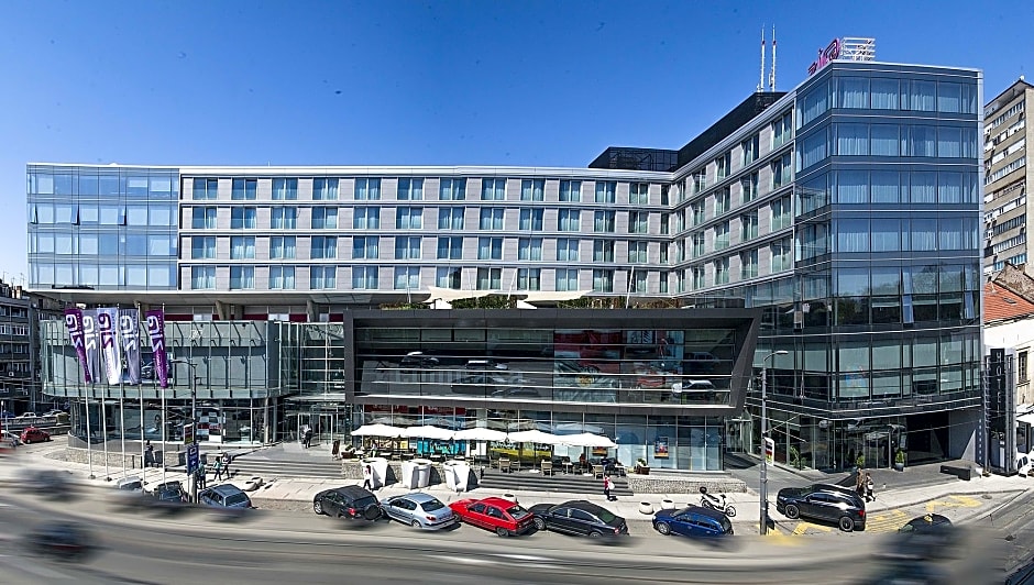 Golden Tulip Zira Belgrade Serbia Area Information