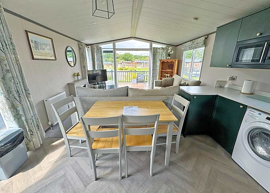 Ladera Retreat Lodges