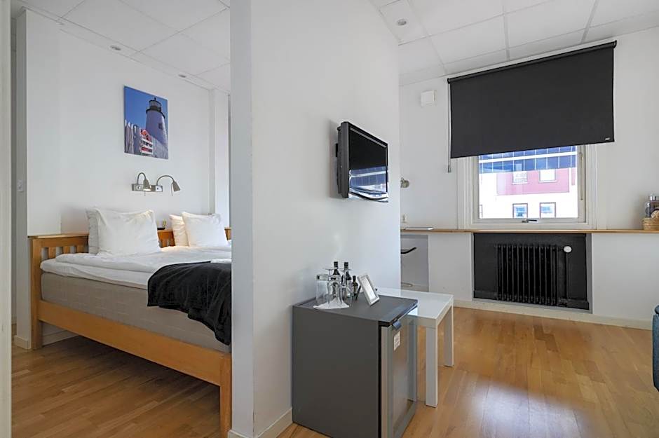 Port Hotel