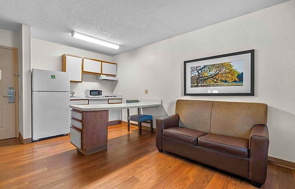 Extended Stay America Suites - Dallas - Plano Parkway