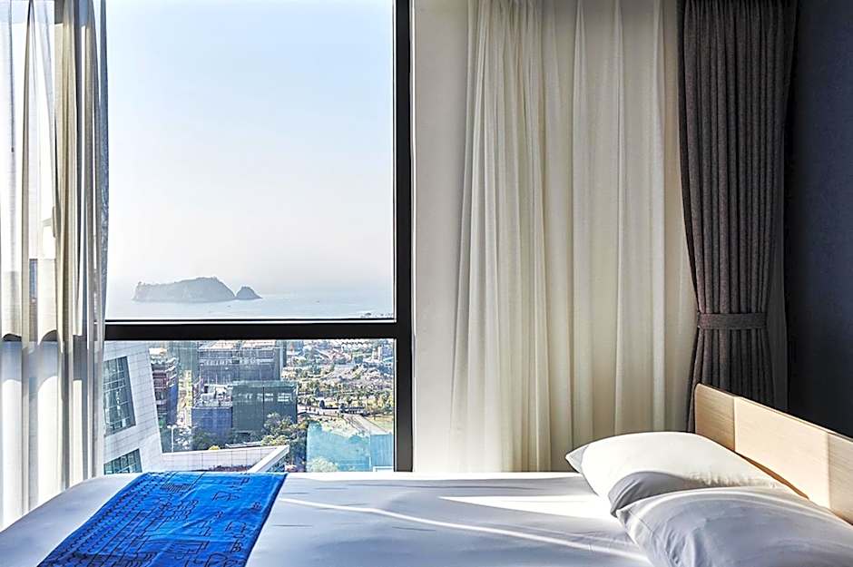 Jeju Pureun Hotel