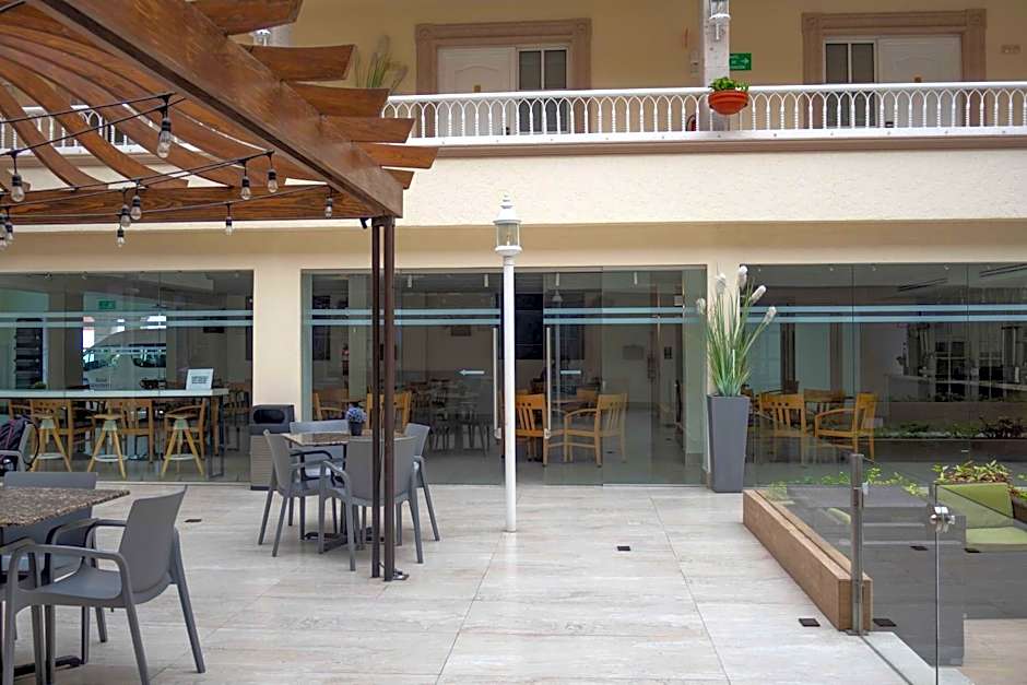 Best Western Plus Monterrey Colon