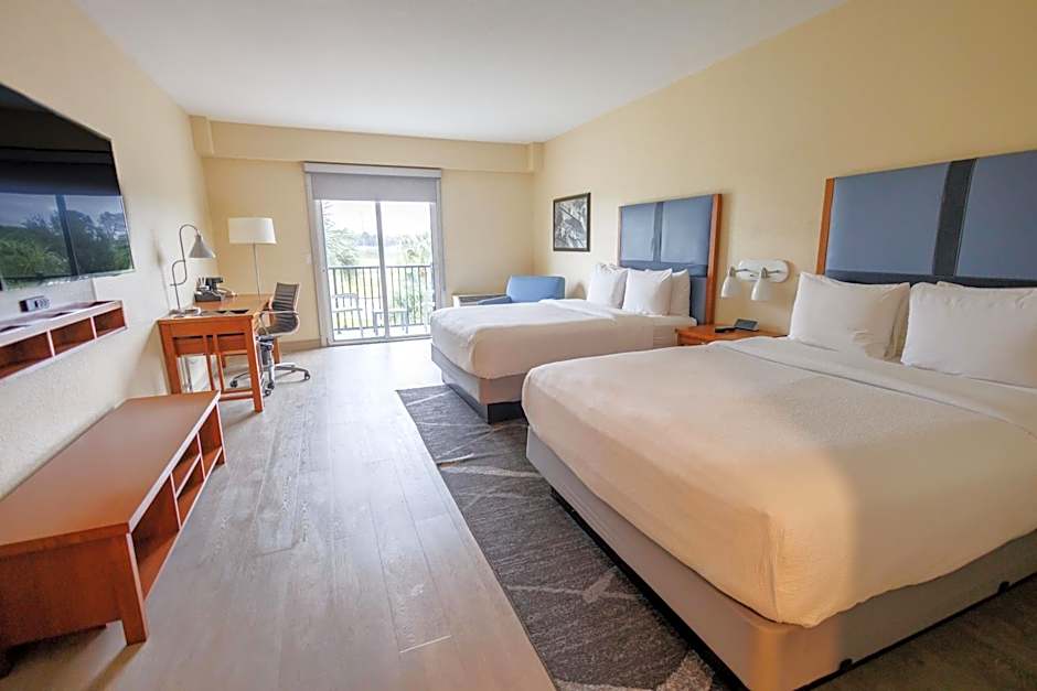 SEVEN Sebring Raceway Hotel