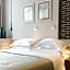 Envoy Hotel