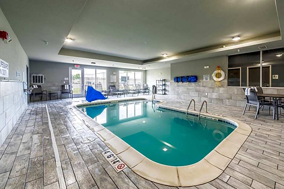 Fairfield Inn & Suites by Marriott St. Joseph Stevensville