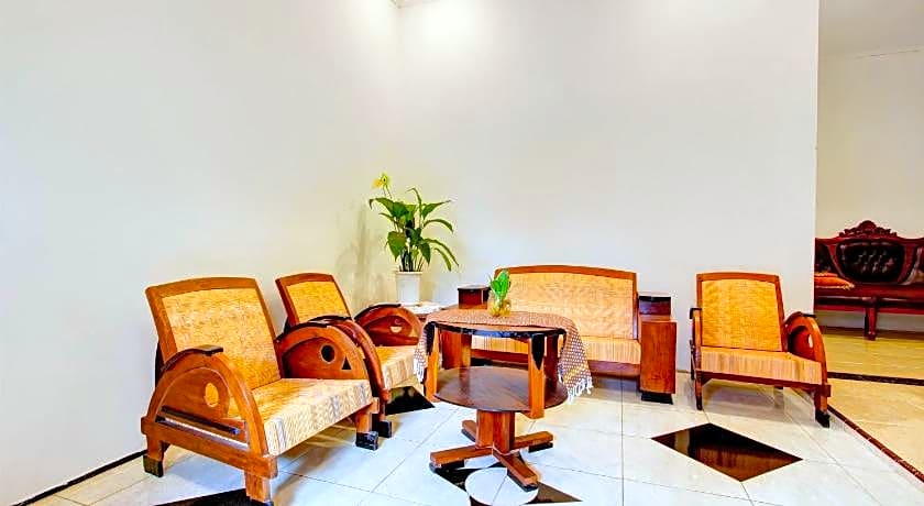 Hotel O Mbah Carik Homestay Syari'ah