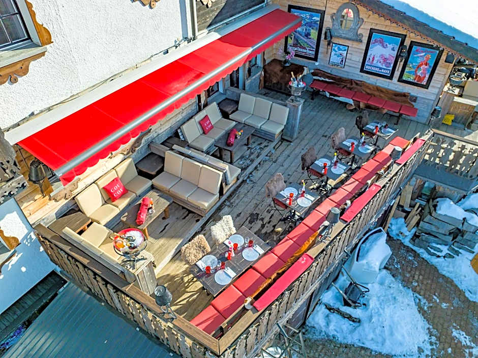 Le Coucou Hotel Restaurant & Lounge-Bar