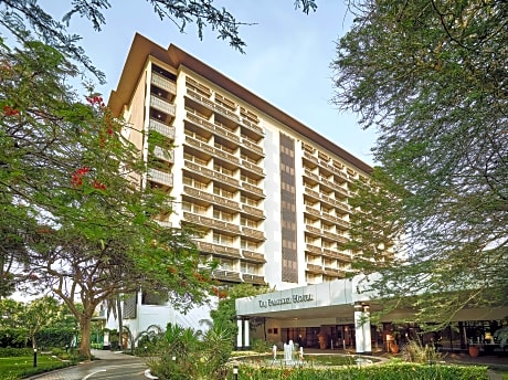 Taj Pamodzi, Lusaka