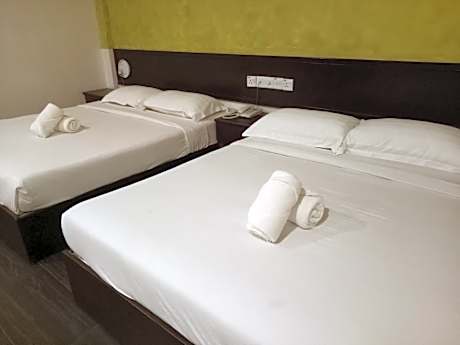 Family 3 Suite Room