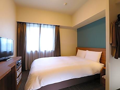 Non-Smoking Standard Double Room, check-in from 15:00 / check-out until 13:00 (22-hour stay)