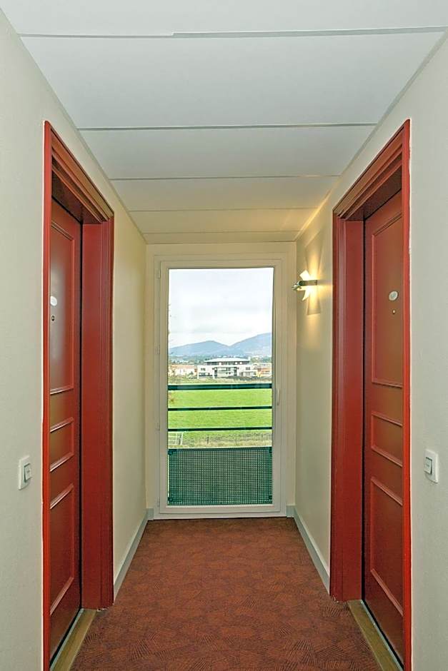 Residhome Geneve Prevessin Le Carre d'Or