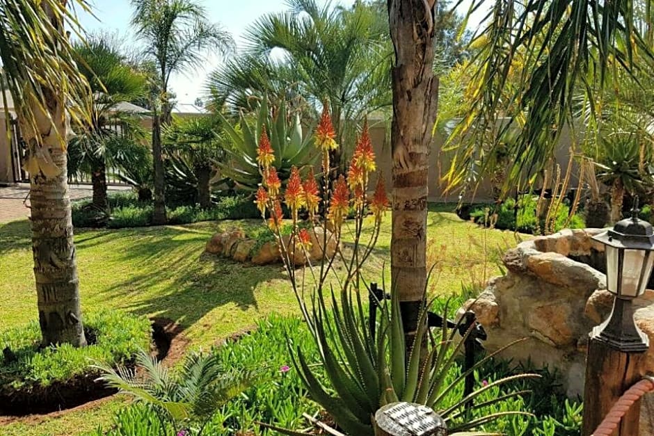 Nkwasi Lodge – Parys, CA