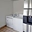 Travel Inn & Suite