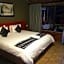 24OnVrey 3 Star Guest House