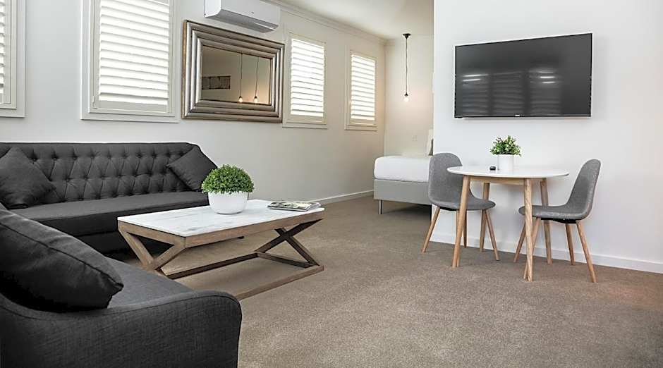 Newington Apartments