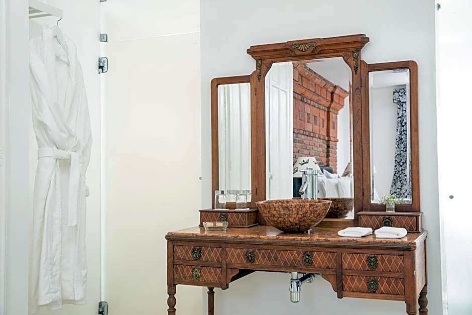 La Mision Hotel Boutique