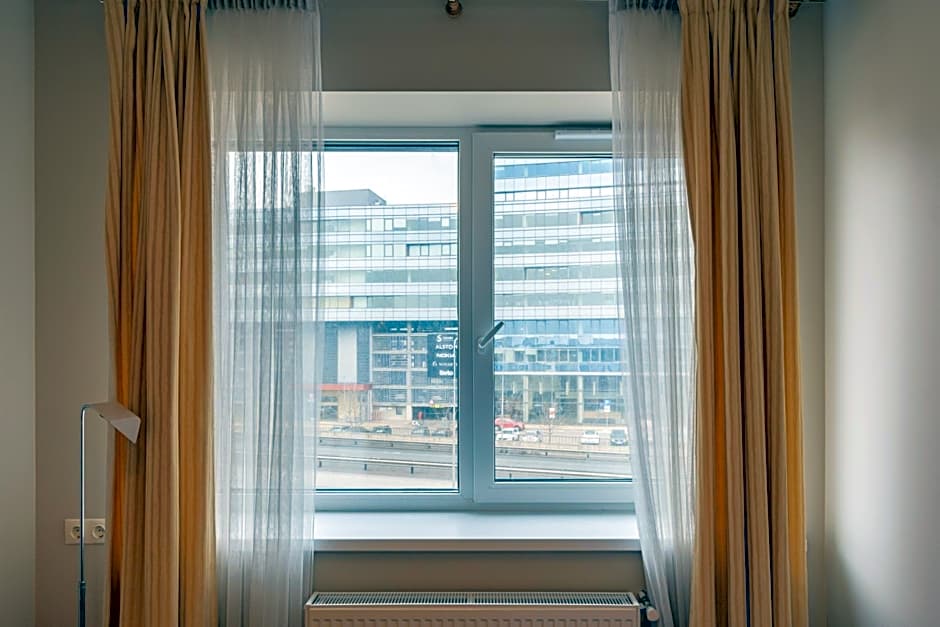 RVR Smart Apartments Riga with Free Parking and Self Check-in