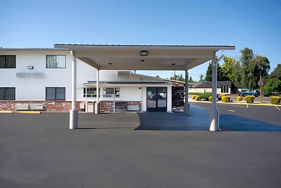 Motel 6-Gresham, OR - Portland