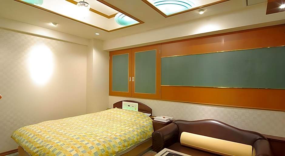 Shonan Sirene (Adult Only)