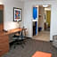 Holiday Inn Express Hotel & Suites Norfolk By IHG