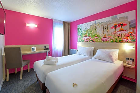 Connecting Double Rooms