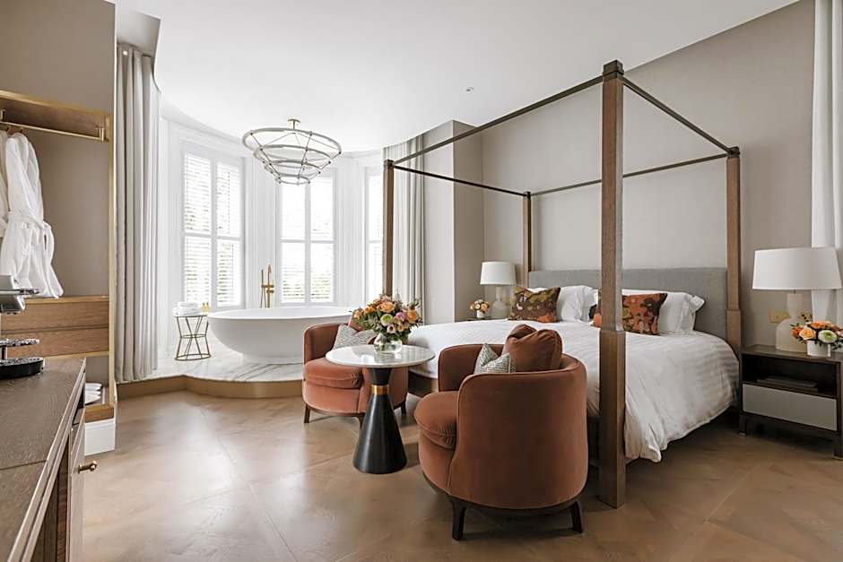 Tullyglass House Hotel