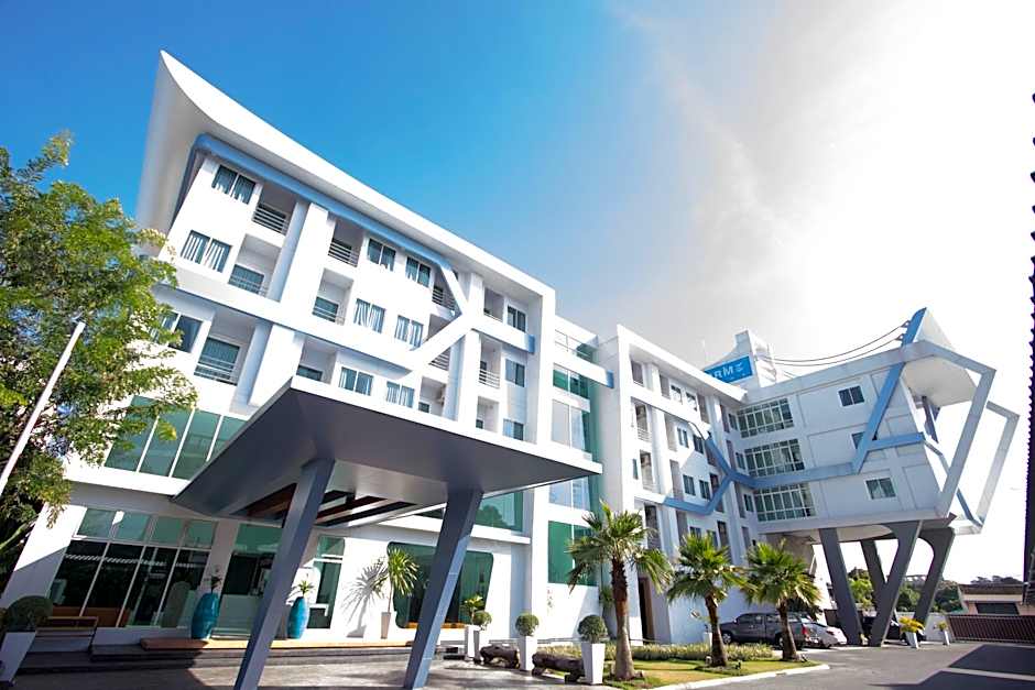 Prime Time Hotel Bang Saen