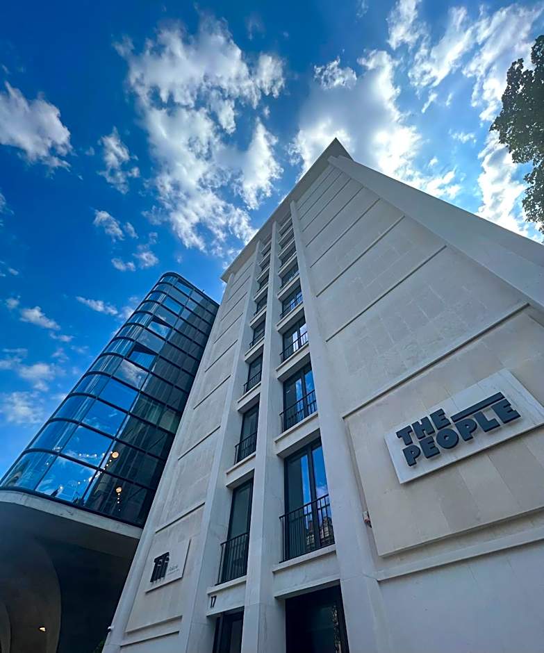 The People - Paris Marais