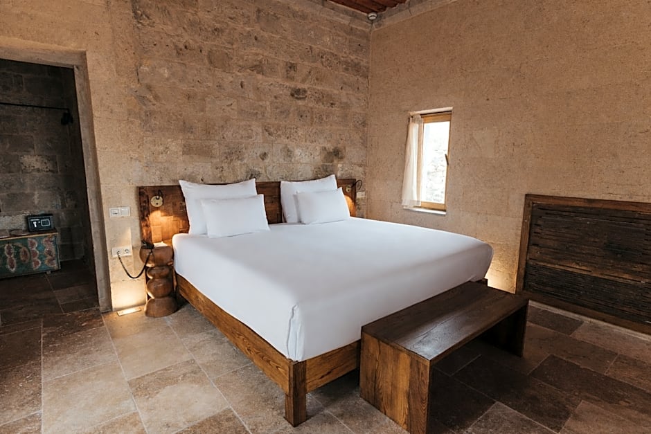 Millstone Cave Suites