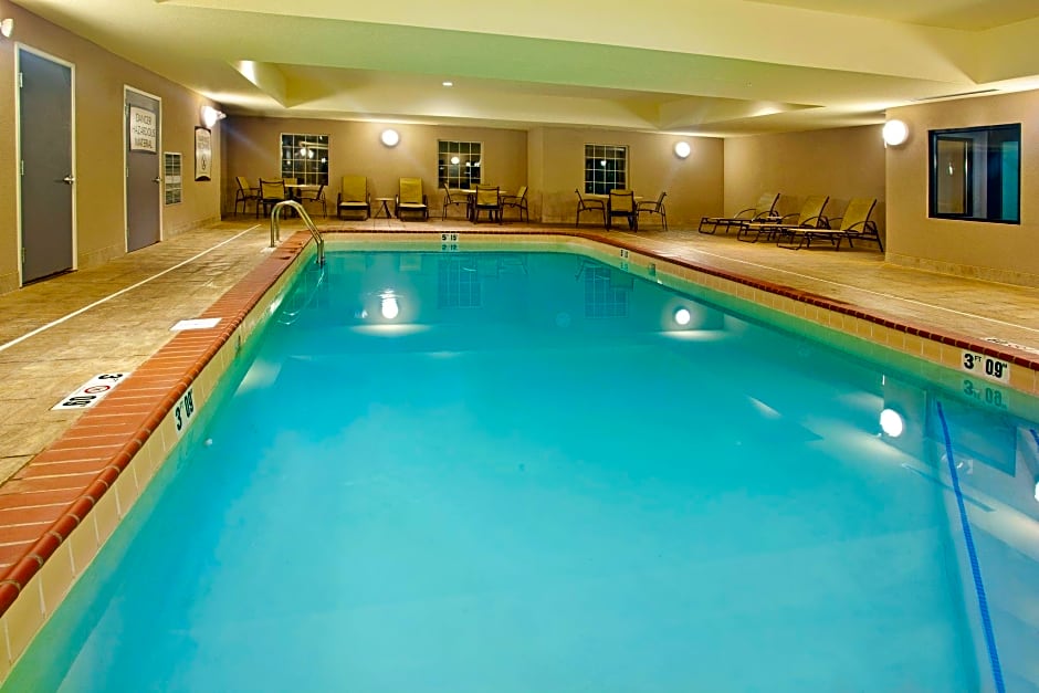 Staybridge Suites Elkhart North By IHG