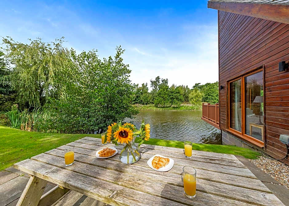 Anglesey Lakeside Lodges
