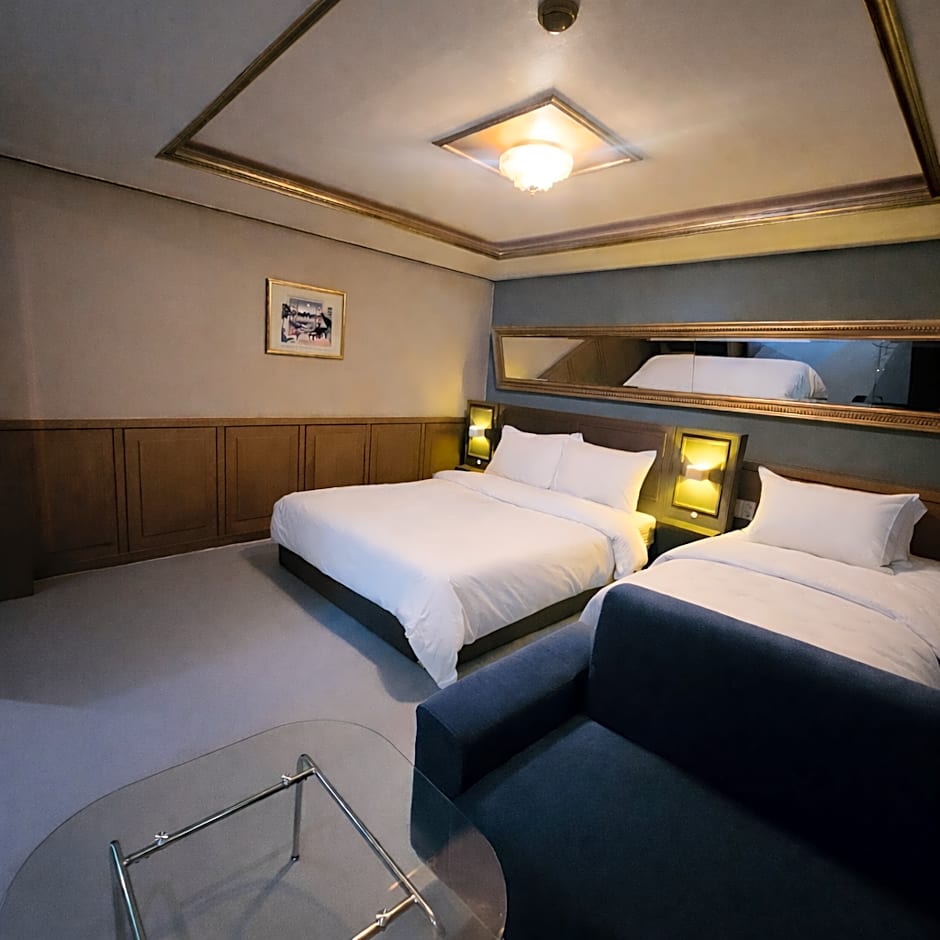 Hotel Busan Station 102