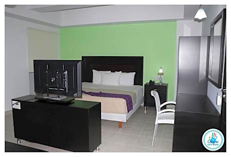 King Studio with Sofa Bed
