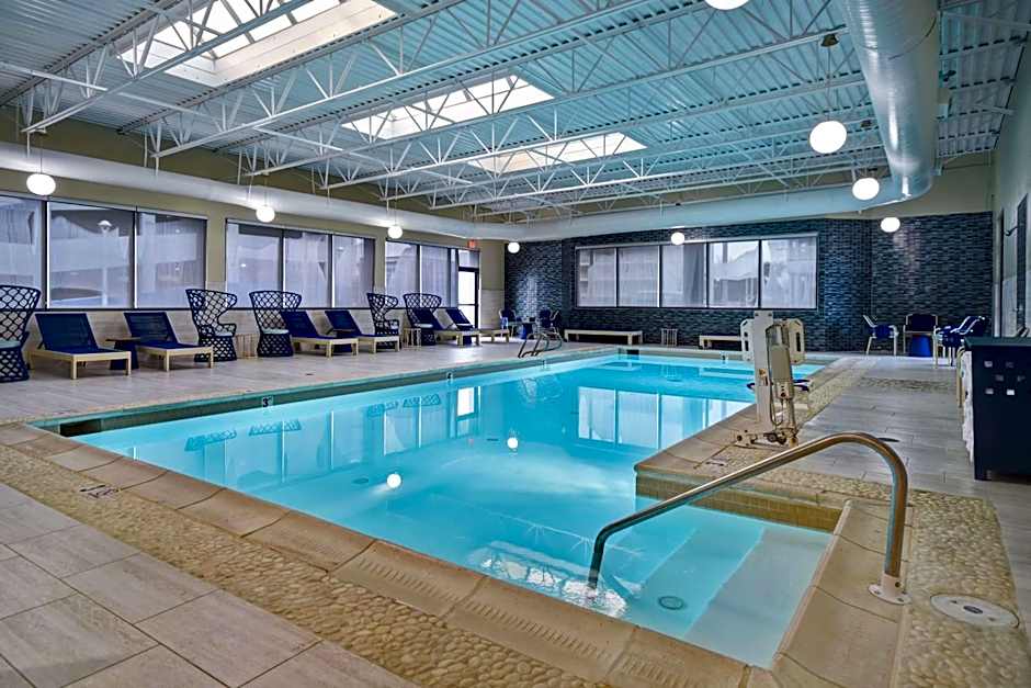 DoubleTree by Hilton Virginia Beach Oceanfront South