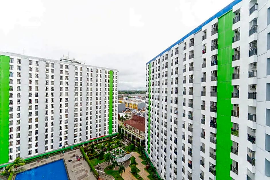 RedLiving Apartemen Green Lake View Ciputat - Hanna Property Tower B