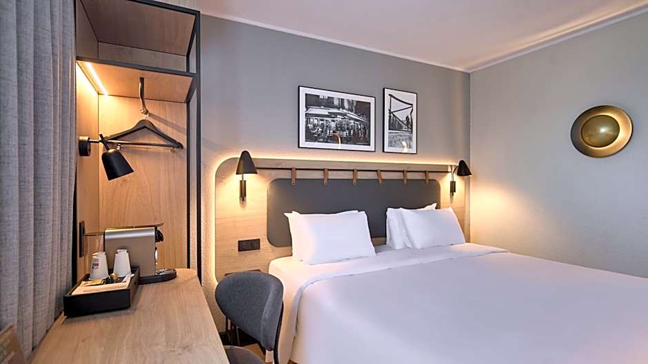 Campanile PRIME - Paris Porte d'Italie