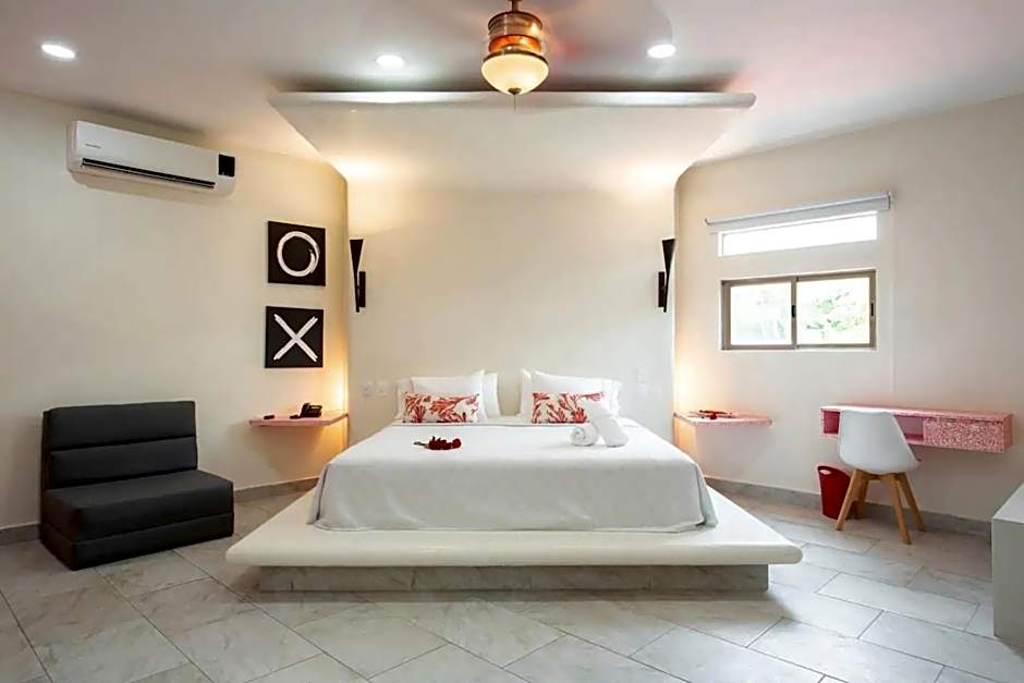 Casa Kaoba Hotel & Suites