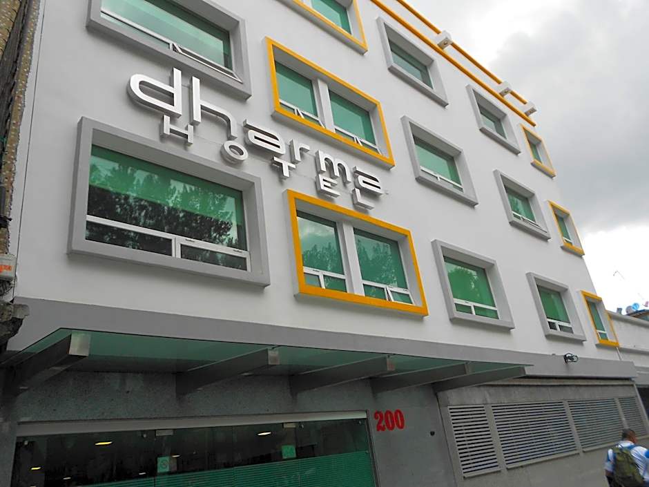 Hotel Dharma