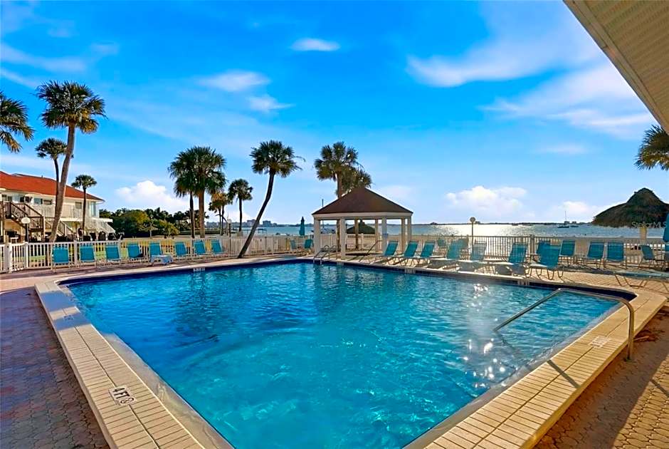 Waterfront Resort Condo w Beach