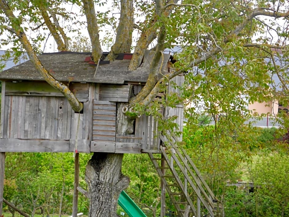 AU PARFUM DES LAVANDES