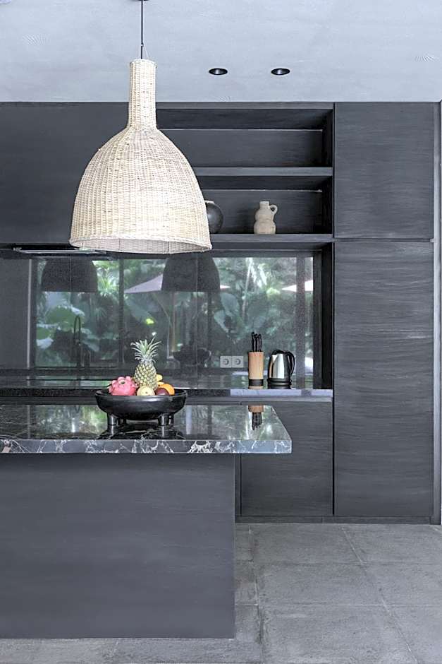 Black Villas Canggu Beach by OXO