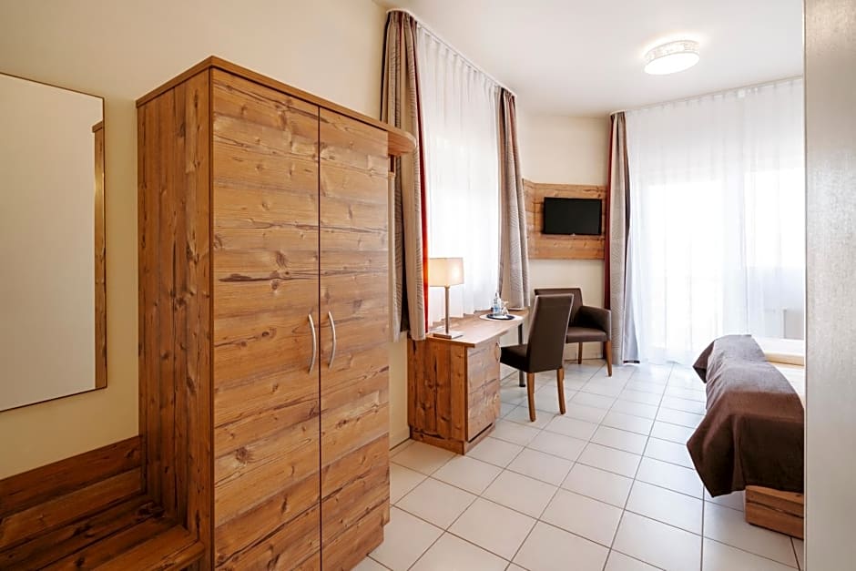 Hotel Café Nahetal - Hotel garni