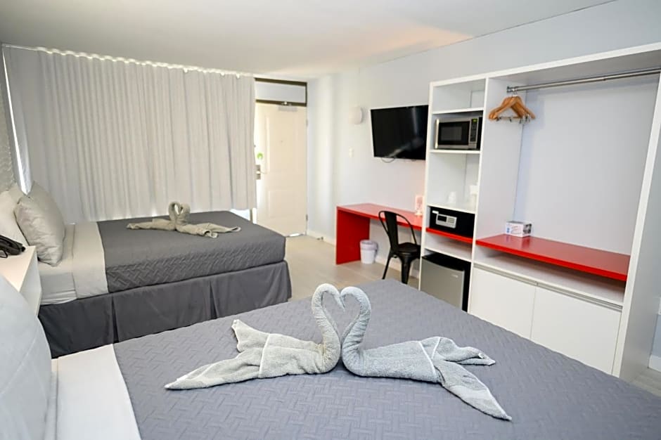 Hotel Room Near Disney 4 People